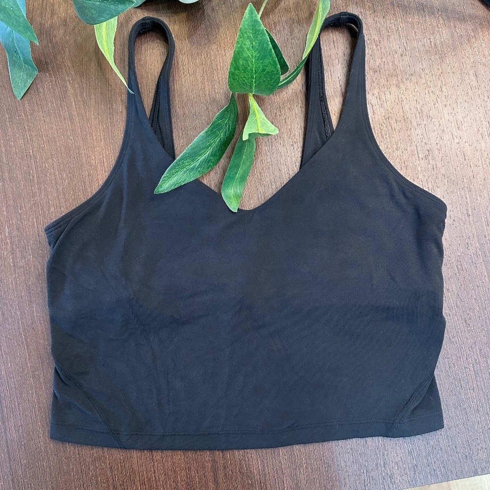 Lululemon Black Align Cropped Tank Top – Size 8 (No Pads) - Picture 2 of 4
